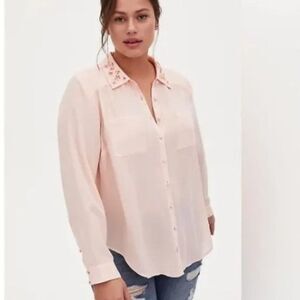Torrid Madison light pink georgette embellished collar front button blouse Sz 2X